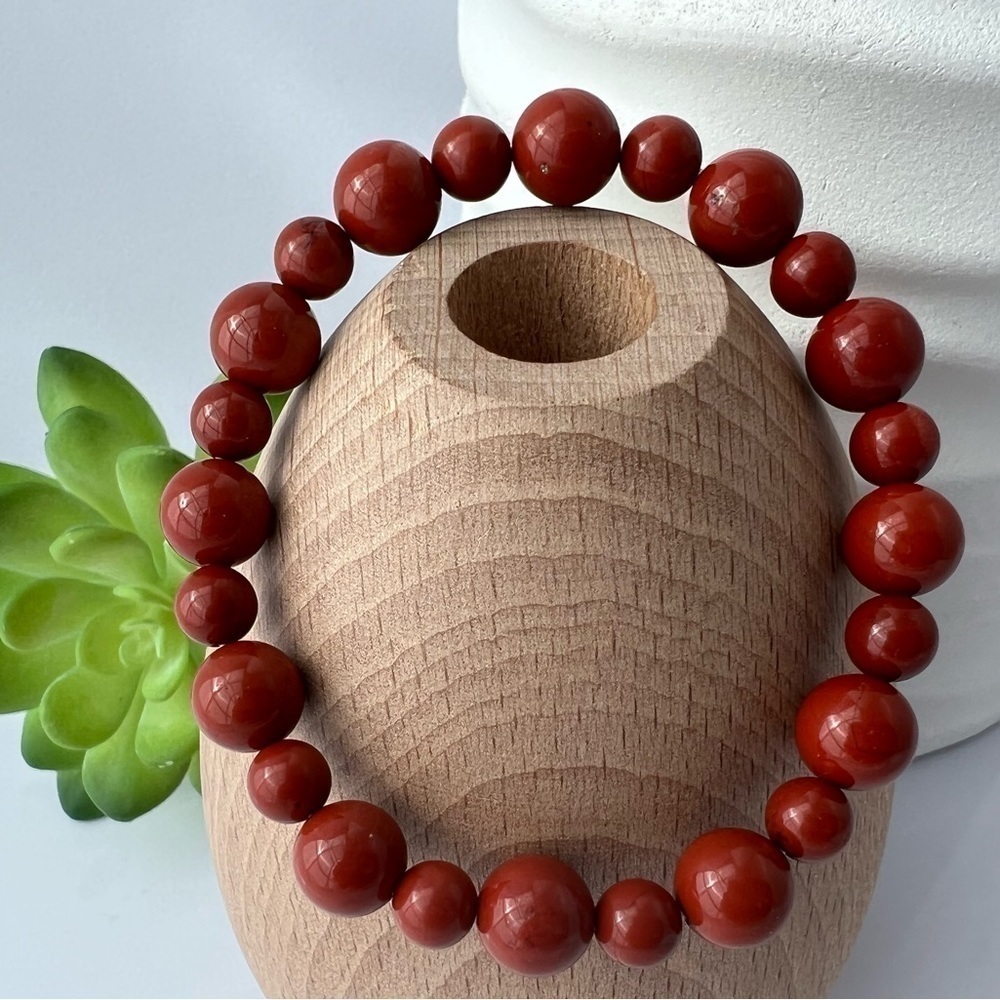 Brick red jasper stretch beaded bracelet